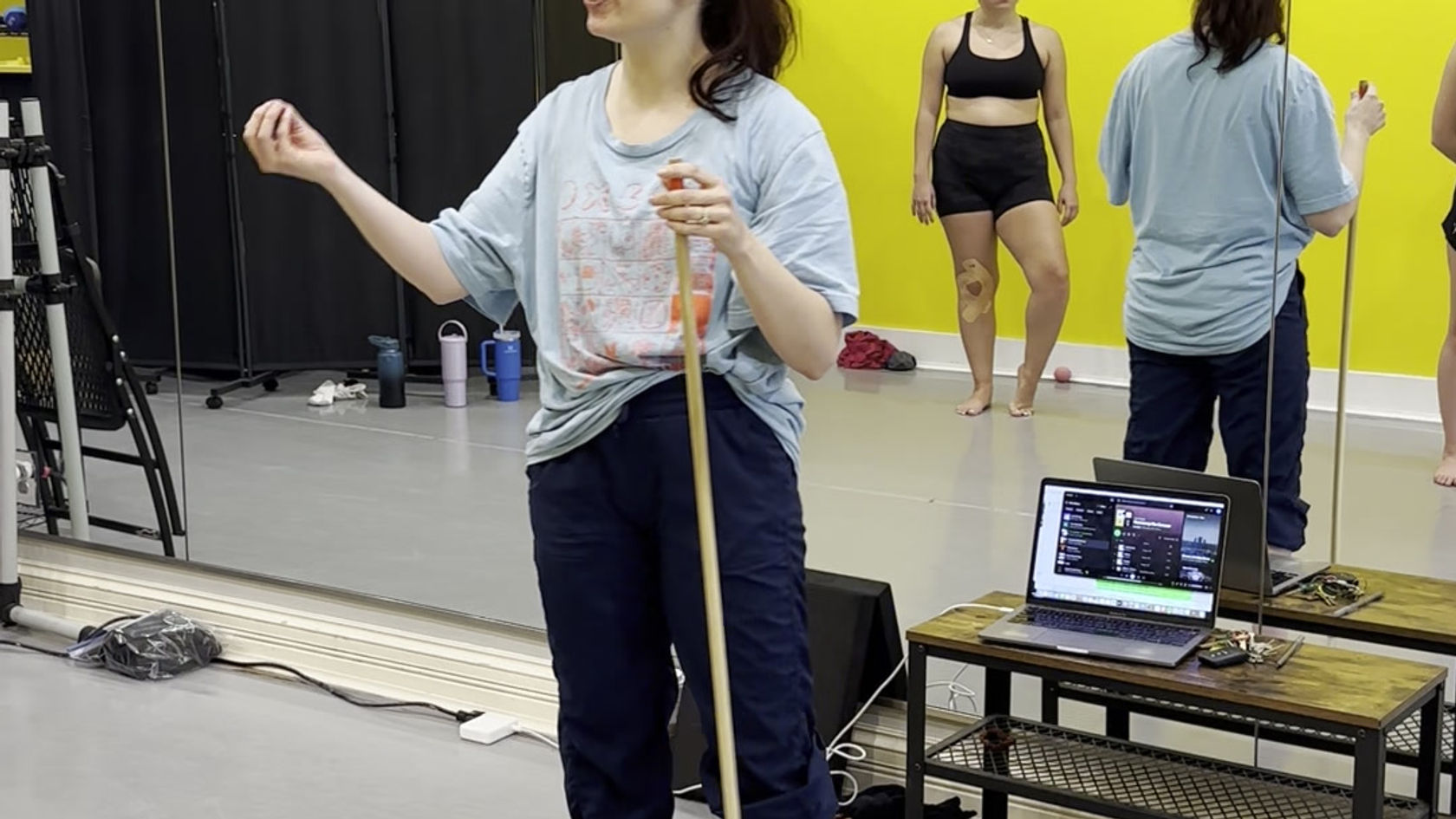 Contemporary Technique Pirouettes: Jana Explains Motor Efficiency in Turning